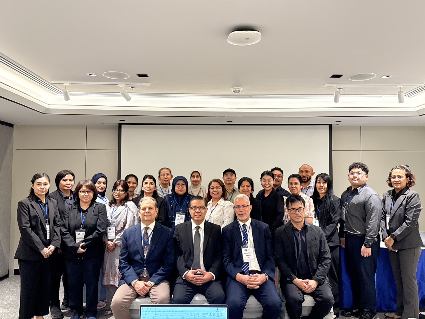 TINT visits covid hospital center