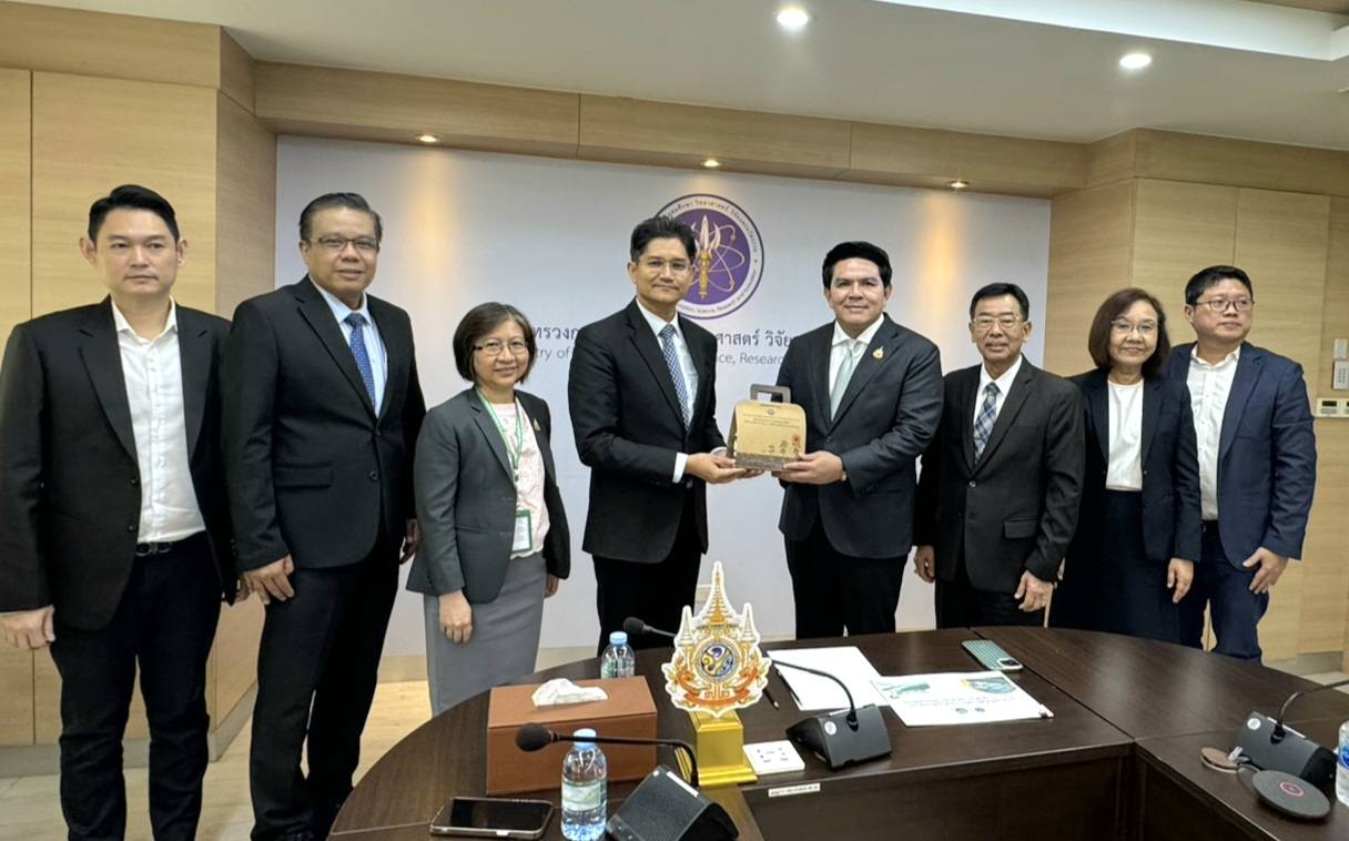 TINT visits covid hospital center