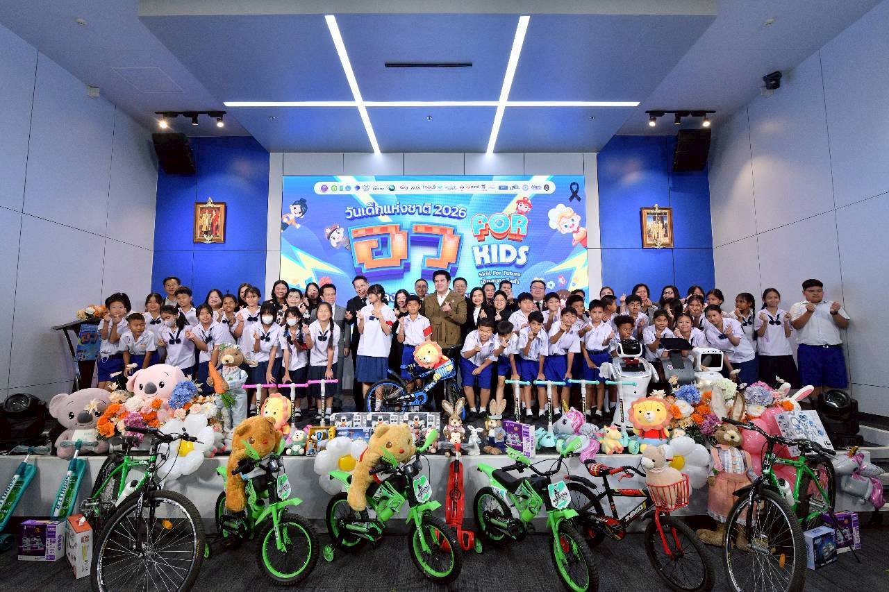 TINT visits covid hospital center