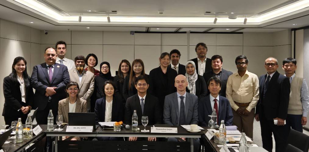 TINT visits covid hospital center
